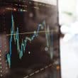 Razumevanje učinka finančnega vzvoda v CFD