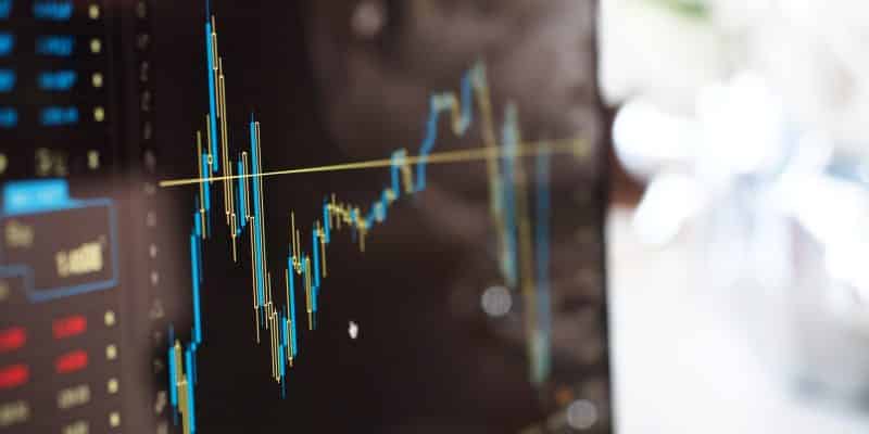 Razumevanje učinka finančnega vzvoda v CFD